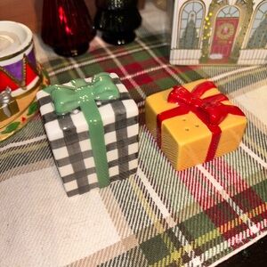 Hallmark Christmas holiday salt and pepper shakers